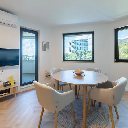 Modern View Flat With Free Parking * Βάρνα