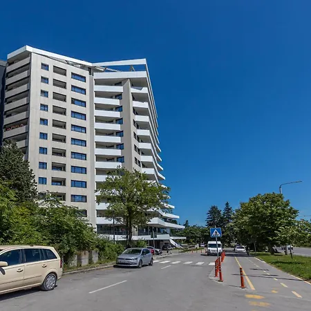Διαμέρισμα Modern View Flat With Free Parking